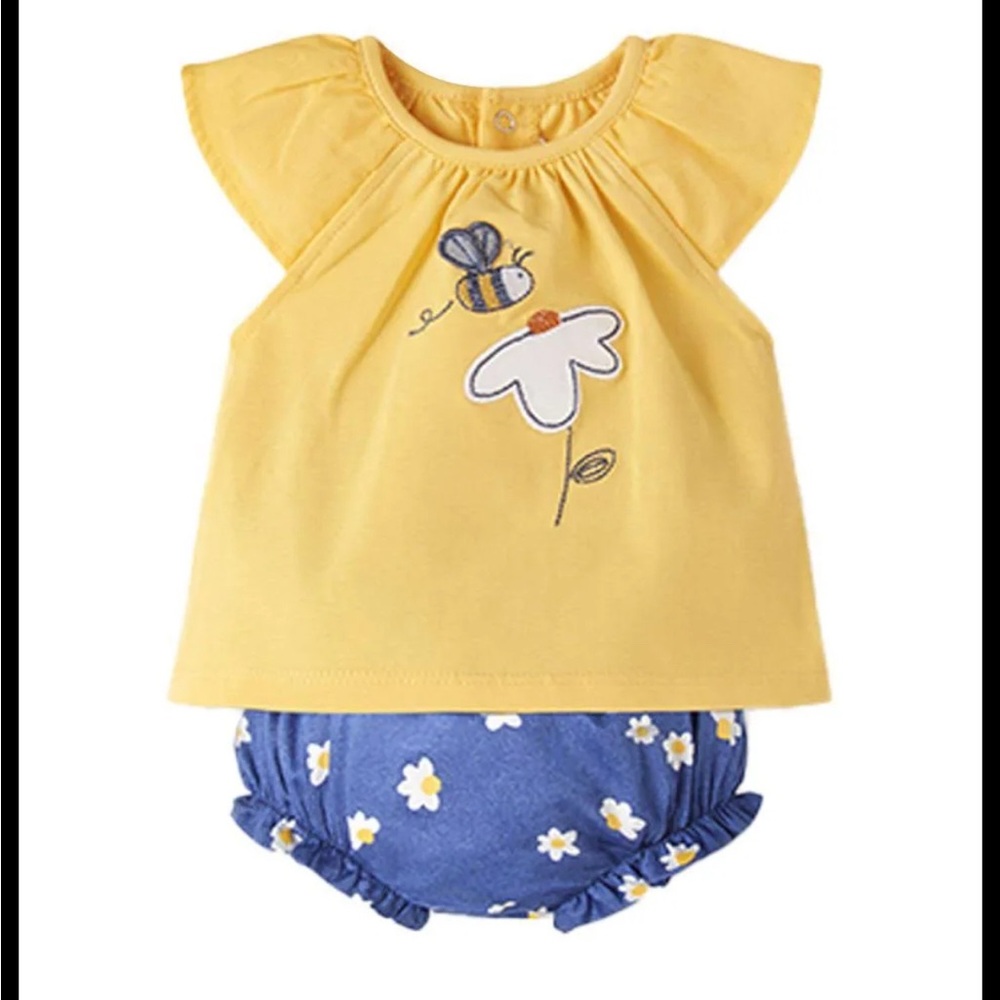 Mayoral newborn two piece outfit 2-4 months